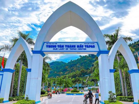 ĐỨC MẸ TÀ PAO – ĐỨC MẸ NÚI CÚI